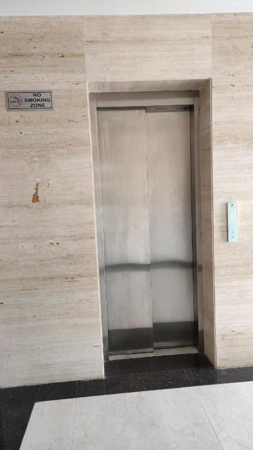 Hotel Poseidon Inn Lucknow Exterior foto